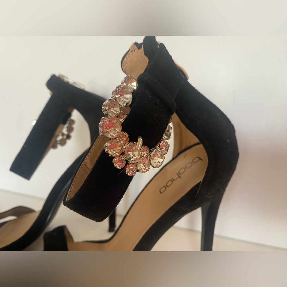 BooHoo Heels - Picture 10 of 11